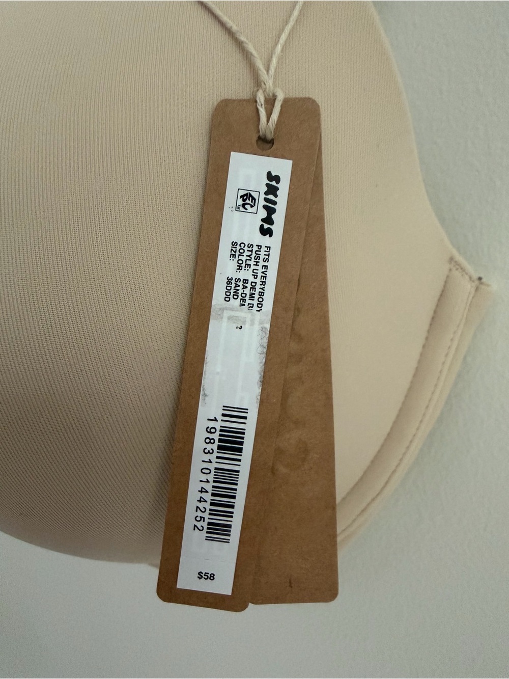 Skims fits everybody Demi push up bra - Picture 3 of 6
